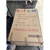 Image 4 : BRAND NEW 2FT x 3FT DECORATIVE WALL MIRROR IN BOX