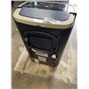 Image 2 : WHIRLPOOL DEHUMIDIFIER - WORKING