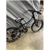 Image 2 : GINAT YOUTH BIKE AND SHIFT N GEARS YOUTH BIKE