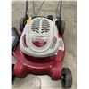 Image 4 : WHITE OUTDOOR GAS LAWNMOWER