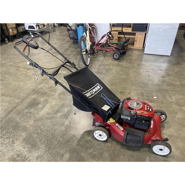 BRIGGS AND STRATON GAS LAWNMOWER
