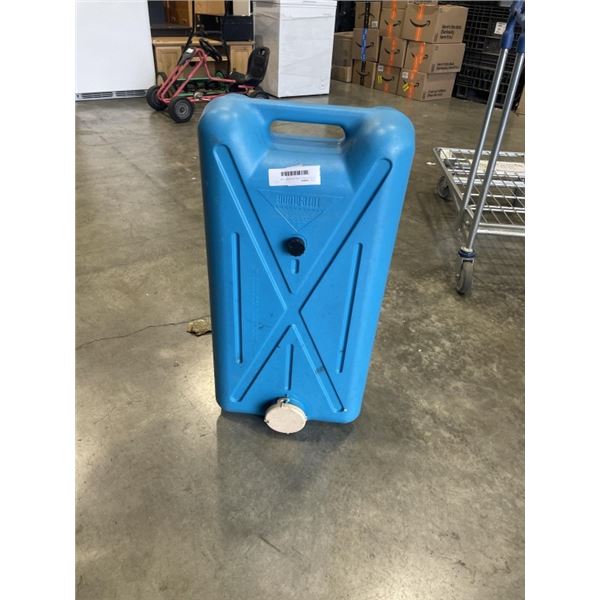 TOTE ALONG 10 GALLON WATER TANK