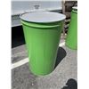 Image 3 : 2 FOODGRADE METAL DRUMS. 200 LITRE CAPACITY EACH