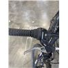 Image 2 : BLACK DIADORA BIKE