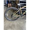 Image 2 : GREEN DEVINA BIKE