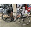 Image 1 : BLACK TREK BIKE