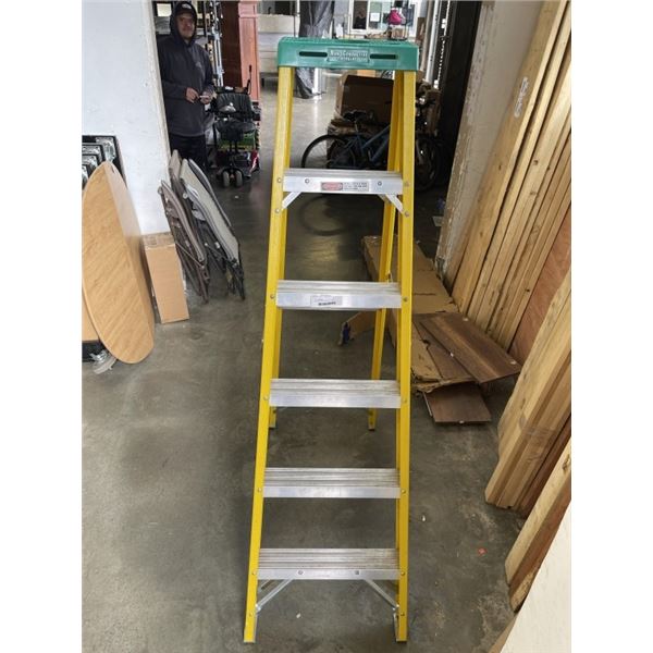 WERNER FIBERGLASS 6FT A-FRAME LADDER