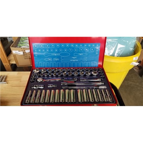 NEW JET 55PC SOCKET SET IN METAL CASE