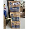 Image 1 : 3 BOXES DIXIE ULTRA PLASTIC KNIFE REFILL. 24 REFILLS AT 40 COUNT (960 KNIVES PER BOX)