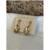 Image 1 : PAIR OF RICHELIEU GOLD W/ PEARLS DANGLE EARRINGS 10K GOLD WIRES