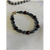 Image 2 : 2 BLACK ALASKAN DIAMONDS BEADS NECKLACE AND ONE BRACELET