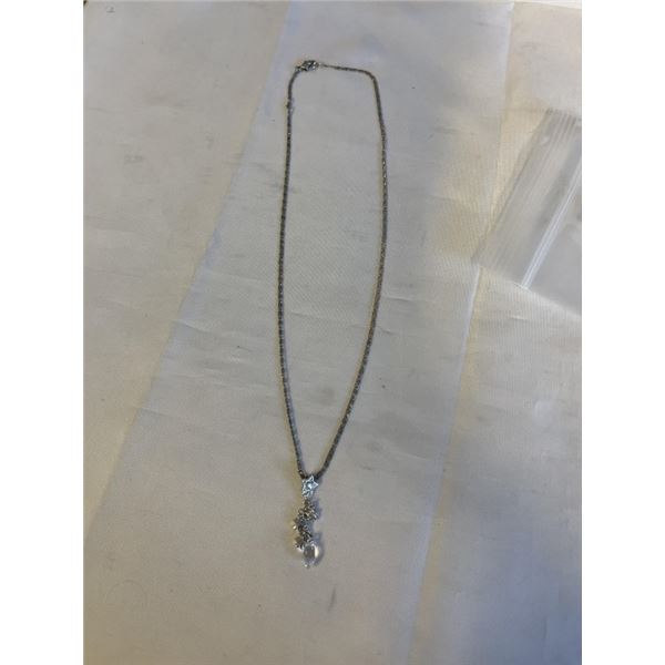 SILVER PLATED W/ AUSTRIAN CRYSTAL SWAROVSKI PENDANT W/ CHAIN NECKLACE