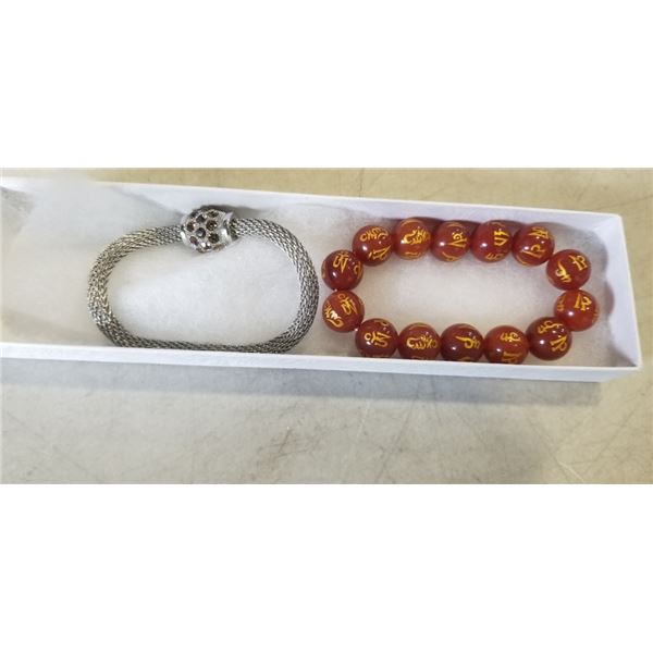 BEADED BRACELET AND SILVER COLOR BRACELET