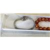 Image 2 : BEADED BRACELET AND SILVER COLOR BRACELET