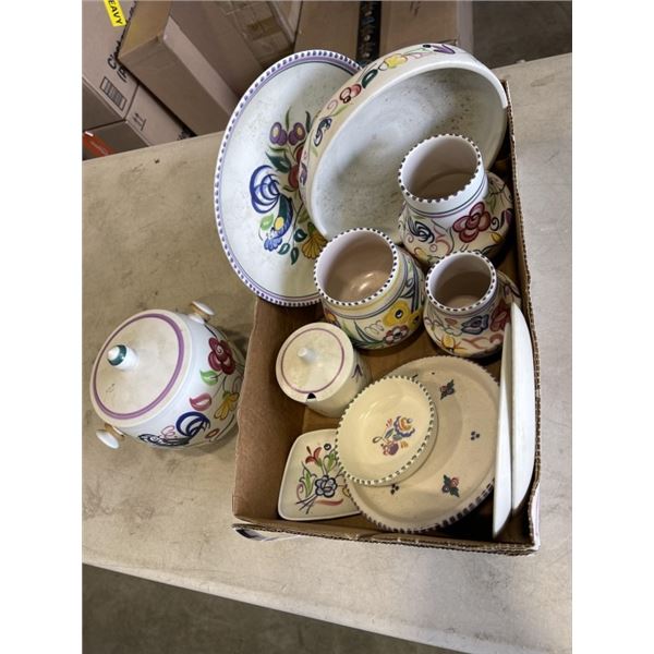 ASSORTED POOLE ENGLAND VASES, LIDDED POT, POLATES ETC