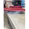 Image 3 : ASSORTED ANCHOR HOCKING AND PYREX BAKING DISHES