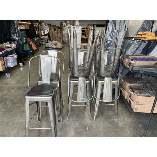 SET OF 6 METAL BAR STOOLS