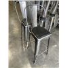 Image 2 : SET OF 6 METAL BAR STOOLS