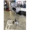 Image 1 : WEATHERWORKS FLOOR FAN
