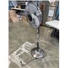 Image 2 : WEATHERWORKS FLOOR FAN