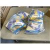 Image 1 : 4 NEW SENSTON INDOOR OUTDOOR SOFT VOLLEYBALLS