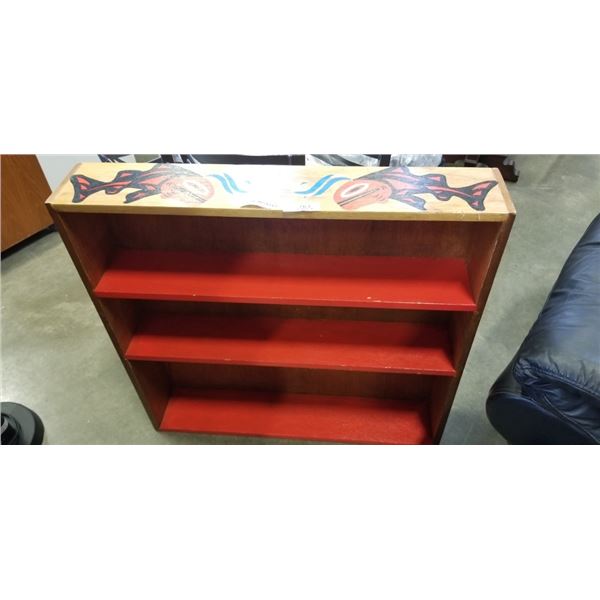 PAINTED WOOD DISPLAY SHELF