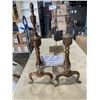 Image 2 : ANTIQUE BRASS FIRE LOG HOLDER AND COMPANION SET