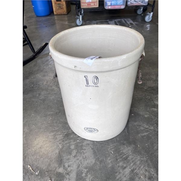 NO 10 MEDALTA CROCK