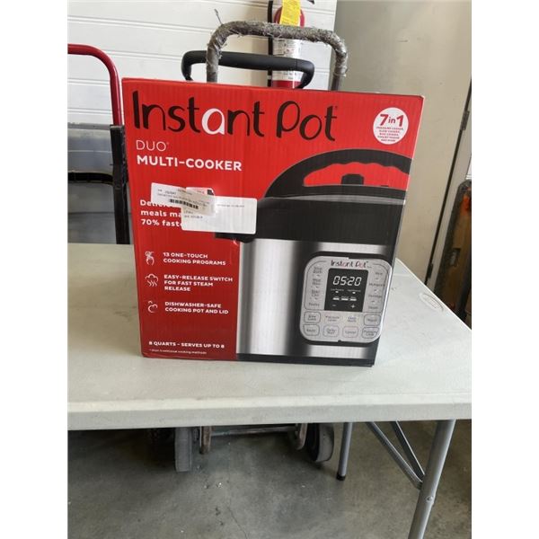 INSTANT POT DUO PLUS V5 7-IN-1 8QT ELECTRIC PRESSURE COOKER - TESTED WORKING, RETAIL $179