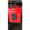 Image 3 : HONEYWELL WARM MIST HUMIDIFIER - TESTED WORKING, RETAIL $69