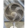 Image 2 : 2 FLOOR FANS