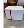 Image 1 : WHITE MODERN 3 DRAWER DRESSER