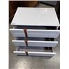 Image 2 : WHITE MODERN 3 DRAWER DRESSER