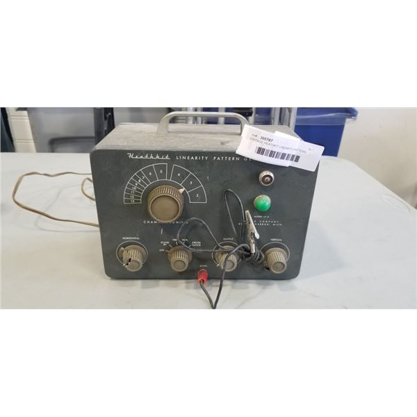 VINTAGE HEATHKIT LINEARITY PATTERN GENERATOR