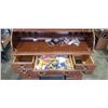 Image 3 : ROLL TOP DESK WITH KEY