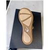Image 5 : NEW OLUKAI HONU BRIGHT WHITE / GOLDEN SAND SIZE WOMENS 6