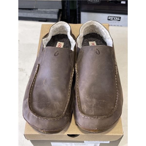 NEW OLUKAI MOLOA SLIPPER DK WOOD / DK WOOD  SIZE MENS 14