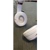 Image 3 : BEATS SOLO 4 BLUETOOTH OVER EAR HEADPHONES - TESTED WORKING, RETAIL $279