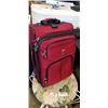 Image 2 : DESLEY SUITCASE AND SAMSOMITE SUITCASE