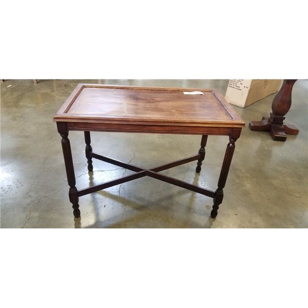 ANTIQUE SOLID WOOD ACCENT TABLE