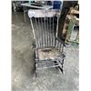 Image 1 : ANTIQUE ROCKING CHAIR