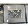 Image 4 : 2 COLLECTIBLE BLACK AND WHITE CAT PICTURES AND 2 PRINTS