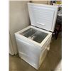 Image 2 : NEW WHITE  INSIGNIA CHEST FREEZER