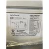 Image 5 : NEW WHITE  INSIGNIA CHEST FREEZER