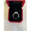 Image 4 : 2.00 CT GRA CERTIFIED ROUND BRILLIANT CUT MOISSANITE STONE VVS BLUE-GREEN COLOR WITH 12 BAGUETTE CUB