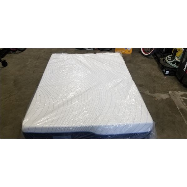 AS NEW OCTAVE MIRAGE QUEENSIZE MATTRESS