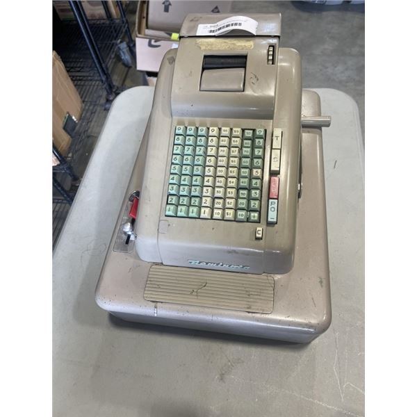 VINTAGE REMINGTON CASH REGISTER W/ ORIGINAL KEY