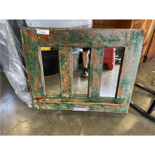 VINTAGE 3 PANE MIRROR W/ SHELF