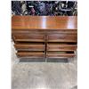 Image 2 : LEXINGTON SOLID WOOD 8 DRAWER DRESSER