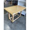Image 2 : MAPLE FINISH CRAFTING TWO TIER TABLE